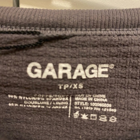 garage - Picture 2 of 2